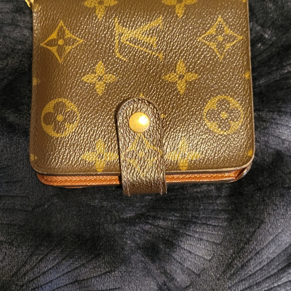 Louis Vuitton wallet